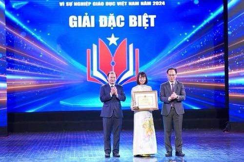 Trao Giải báo chí toàn quốc 'Vì sự nghiệp Giáo dục Việt Nam' năm 2024