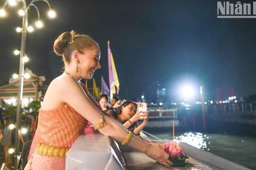 Thái Lan quảng bá lễ hội Loy Krathong thân thiện môi trường