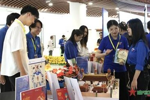 Trung ương Đoàn tuyên dương công trình, sáng kiến tiêu biểu tuổi trẻ miền Trung