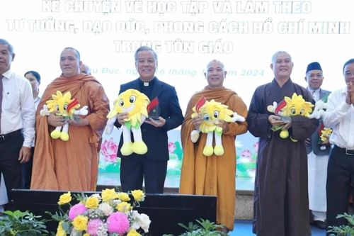 TP Thủ Đức tổ chức vòng chung khảo hội thi kể chuyện về Bác trong tôn giáo
