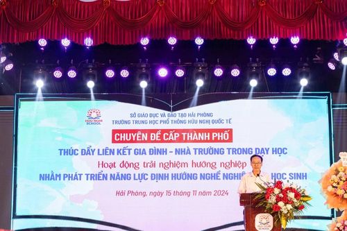 Rèn phẩm chất, năng lực cho học sinh phù hợp với định hướng nghề nghiệp