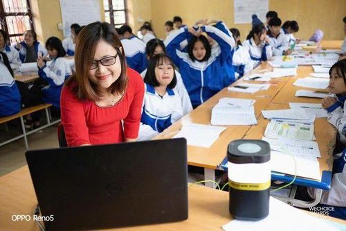 'Cô giáo toàn cầu' Hà Ánh Phượng: Nỗ lực đưa nữ sinh dân tộc thiểu số vươn ra thế giới