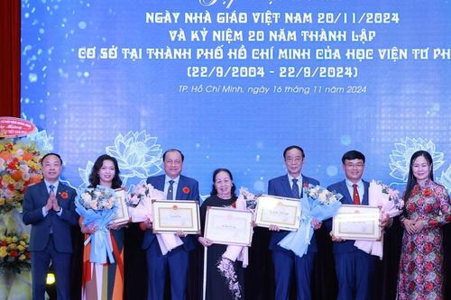 Học viện Tư pháp cơ sở TP Hồ Chí Minh tổ chức lễ kỉ niệm 20 năm thành lập