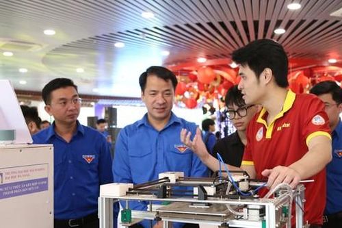 Kết nối các sản phẩm sáng tạo của thanh niên miền Trung