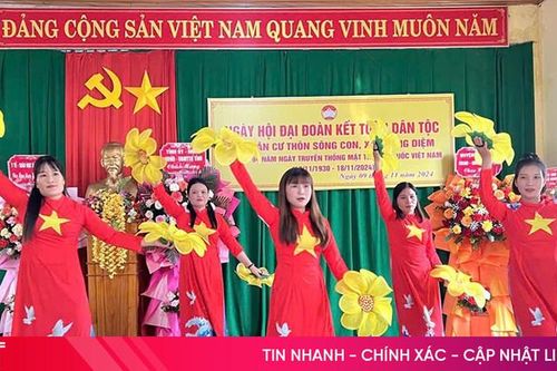 Ấm áp, nghĩa tình Ngày hội Đại đoàn kết