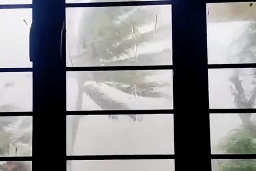 Bão Man-yi sắp đổ bộ vào Philippines, có thể gây ra sóng cao tới 3m