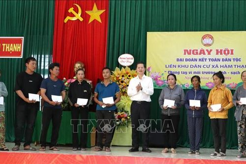 Ngày hội Đại đoàn kết đã trở thành cầu nối gần gũi giữa Đảng, chính quyền và nhân dân