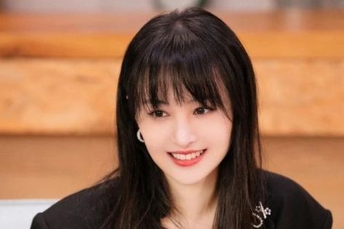 Nữ diễn viên Trịnh Sảng than nghèo, kể khổ khi sống tại Mỹ