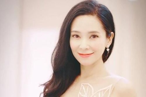 Nàng hậu 'rẻ tiền nhất showbiz': Lầm đường lỡ bước làm tiểu tam, danh tiếng tụt dốc trầm trọng