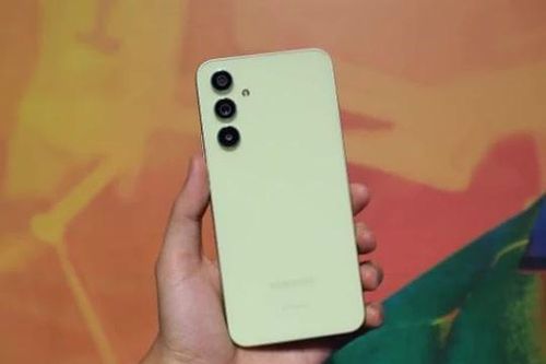 Galaxy A54 5G hạ giá thủng sàn, vua Android tầm trung 2023 rẻ như bèo, trang bị vẫn đè bẹp iPhone 16