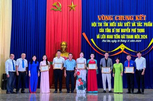 Chung kết hội thi thanh niên tìm hiểu tác phẩm của Tổng Bí thư Nguyễn Phú Trọng