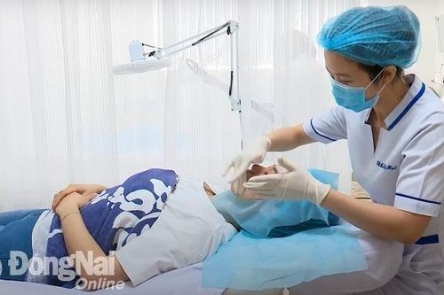 Cẩn trọng khi đi làm đẹp