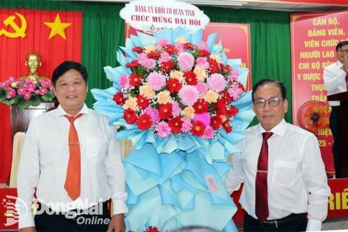Đồng chí Phùng Văn Thanh tái đắc cử Bí thư Chi bộ Bệnh viện Y dược cổ truyền Đồng Nai