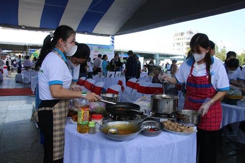 Thăng hoa cùng món ngon cá tra Đồng Tháp