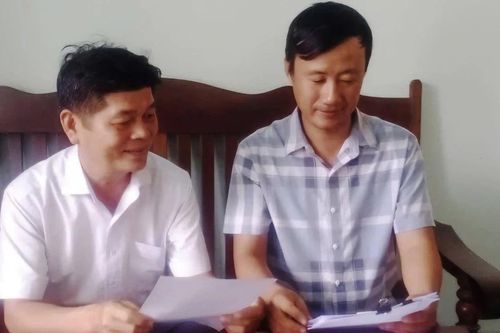 Làng Khôn gặp khó về công tác cán bộ
