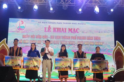 Khai mạc Giải chạy Gia Lai City Trail 2024