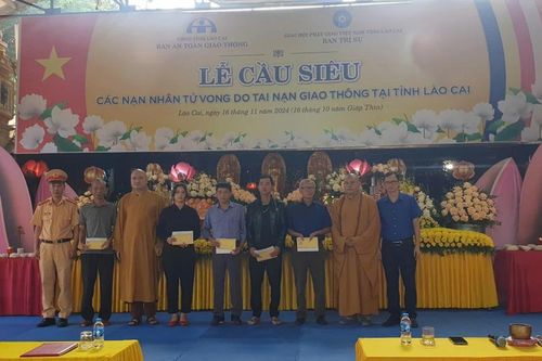 Lễ cầu siêu cho các nạn nhân tử vong do tai nạn giao thông