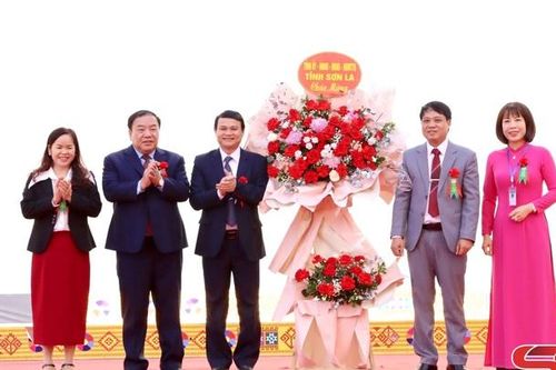 Trường Phổ thông dân tộc Nội trú tỉnh Kỷ niệm 60 năm thành lập