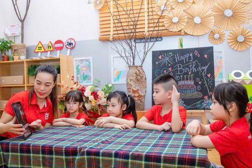 Cô giáo mầm non: Người kiến tạo những năm tháng đầu đời