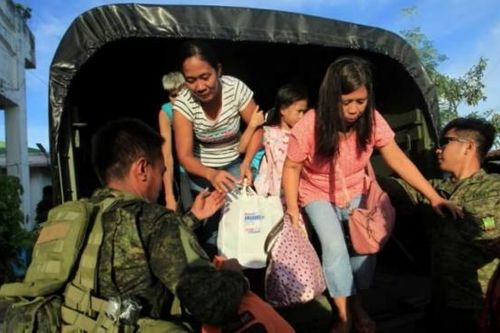 Philippines sơ tán gần 180.000 người dân trước siêu bão Man-Yi
