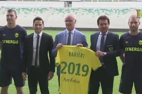 Ngưng nghỉ hưu, HLV Ranieri trở lại dẫn dắt As Roma