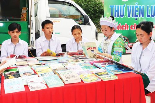 Lan tỏa ánh sáng tri thức qua những chuyến xe thư viện