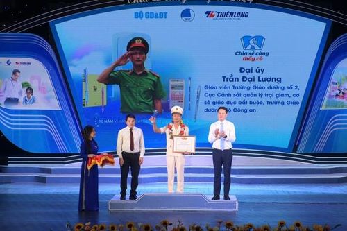 Những 'người lái đò' đặc biệt gieo tri thức, ươm mầm thiện