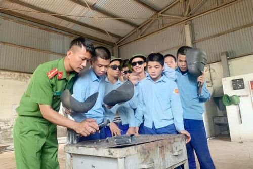 Người thầy tâm huyết ở ngôi trường đặc biệt