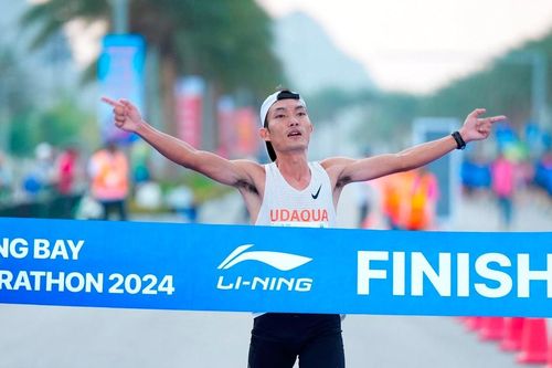 Ấn tượng Giải Marathon Quốc tế Di sản Hạ Long 2024