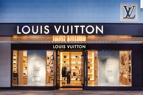 Ông chủ Dior, Louis Vuitton 'thay máu' dàn lãnh đạo