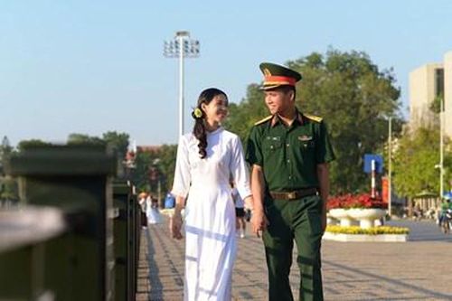 Anh biết trái tim mình đã thuộc về em