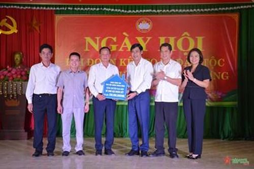 Ban Nội chính Trung ương trao tặng nhà 'Đại đoàn kết' tại Sơn La