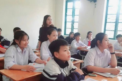 Giáo viên biệt phái: Đi để cống hiến