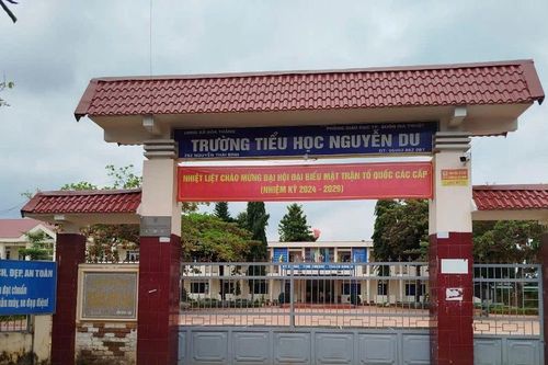 Đắk Lắk đề nghị phản hồi thông tin vụ cô giáo bị tố đi học 'ngoài luồng'
