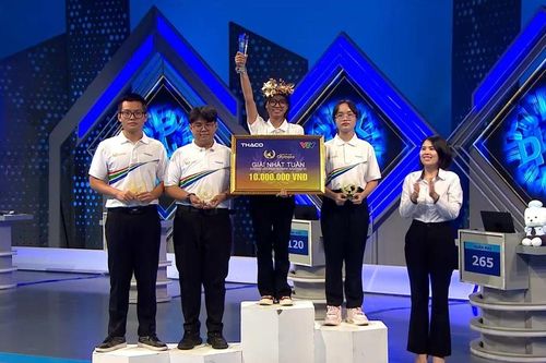 Nữ sinh Hải Dương chiến thắng thuyết phục trận thi tuần Olympia