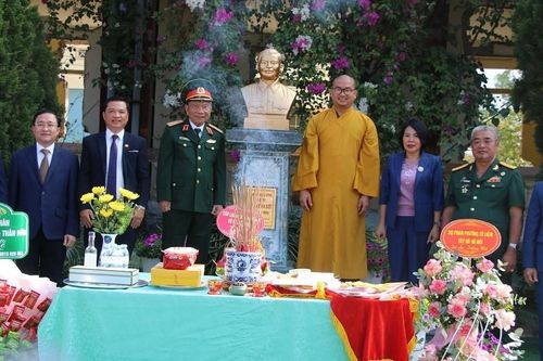 Điện Biên: Khánh thành tượng đài anh hùng liệt sỹ Phan Đình Giót