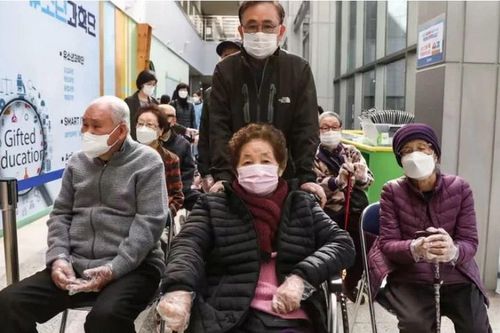 Ngày càng ít người cao tuổi Hàn Quốc muốn sống cùng con khi bị bệnh