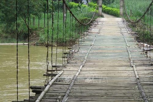Kiến nghị nâng cấp cầu treo xuống cấp gây nguy hiểm tại miền núi Thanh Hóa