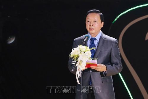 Thượng tôn pháp luật để xây dựng văn hóa giao thông an toàn