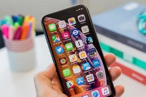 iPhone XS huyền thoại rẻ như cho đầu tháng 11 có trang bị vẫn cực đỉnh hơn cả iPhone 16 mới