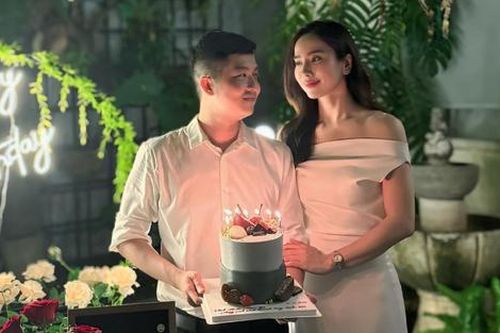 Bất ngờ mối quan hệ thật của Á hậu Vbiz với con riêng bạn trai đại gia Cần Thơ