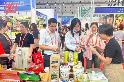 Thực hiện Chiến lược phát triển thương mại cho nông sản