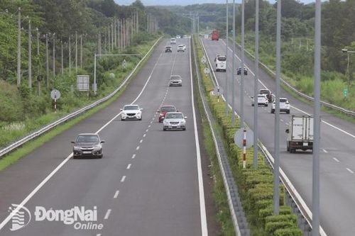 Đấu thầu để lựa chọn nhà đầu tư Dự án Đường cao tốc Dầu Giây - Tân Phú gần 9 ngàn tỷ đồng