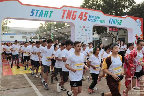 Hơn 1.000 vận động viên thi chạy bộ