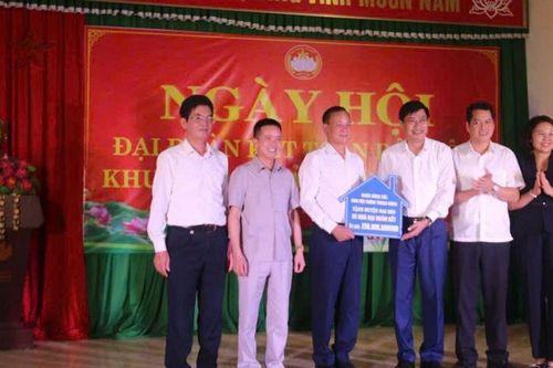 Ban Nội chính Trung ương trao tặng 5 nhà 'Đại đoàn kết' tại Sơn La
