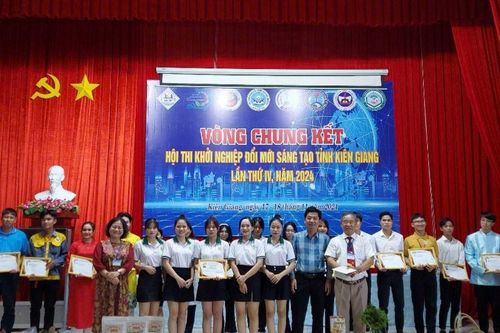 Dự án Sản xuất kinh doanh Bột ngũ cốc - Mẹ Nurtured đoạt giải Nhất Hội thi Khởi nghiệp, đổi mới, sáng tạo Kiên Giang năm 2024