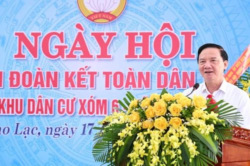 Phó Chủ tịch Quốc hội Nguyễn Khắc Định dự Ngày hội đại đoàn kết toàn dân tộc tại Nam Định