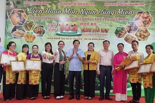 Vĩnh Long xác lập kỷ lục 102 món ăn từ tàu hũ ky