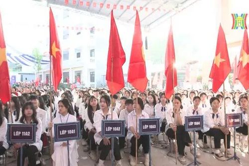 25 năm nêu cao tinh thần dạy tốt học tốt