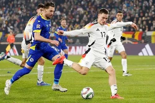 ĐT Đức hủy diệt ĐT Bosnia với 7 bàn không gỡ